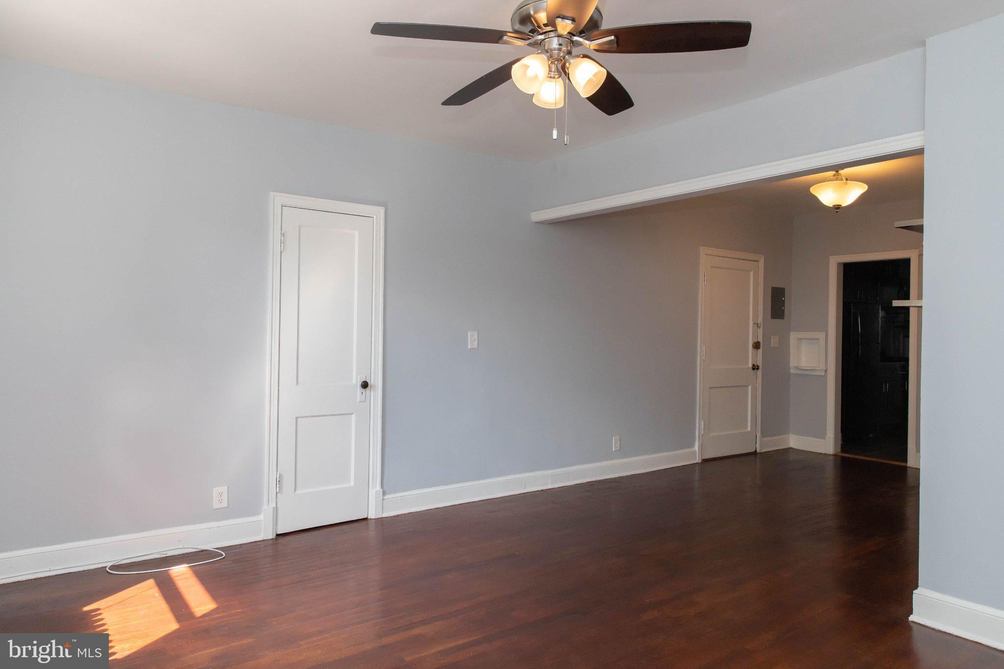 3935 9TH STREET NE 3