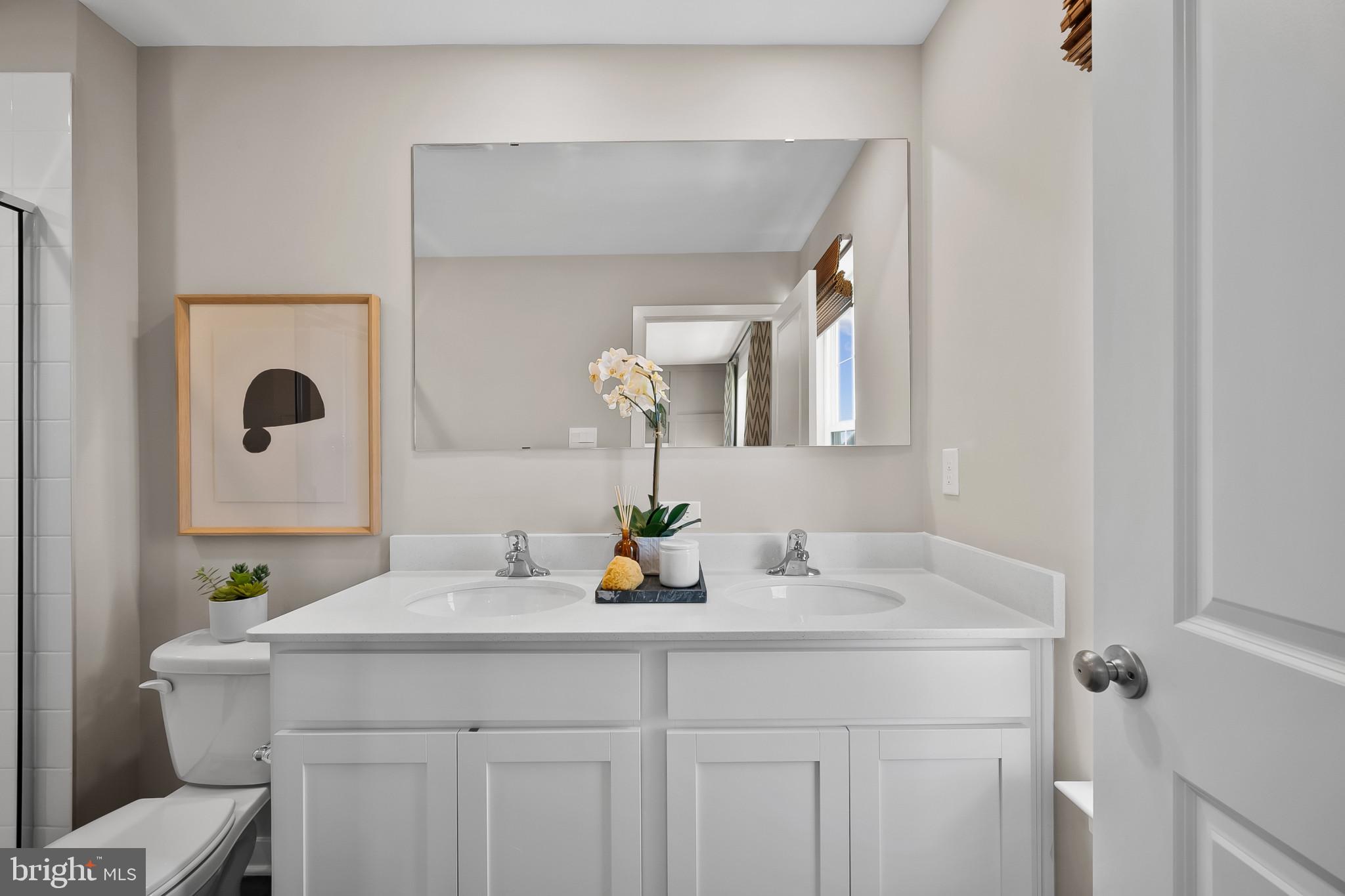 RIVERPOINTE - Residential