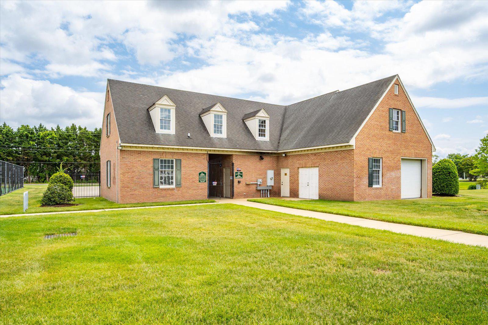 STEEPLECHASE - Residential