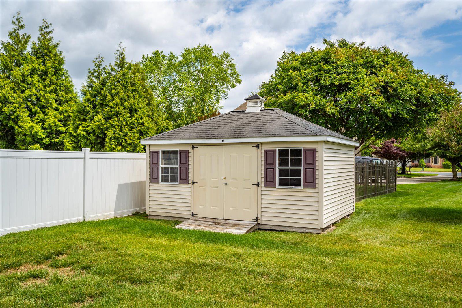STEEPLECHASE - Residential