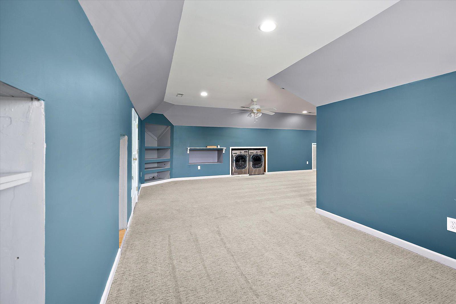 STEEPLECHASE - Residential