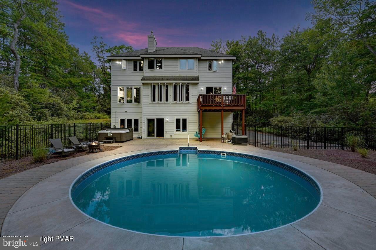 278 WOLF HOLLOW ROAD