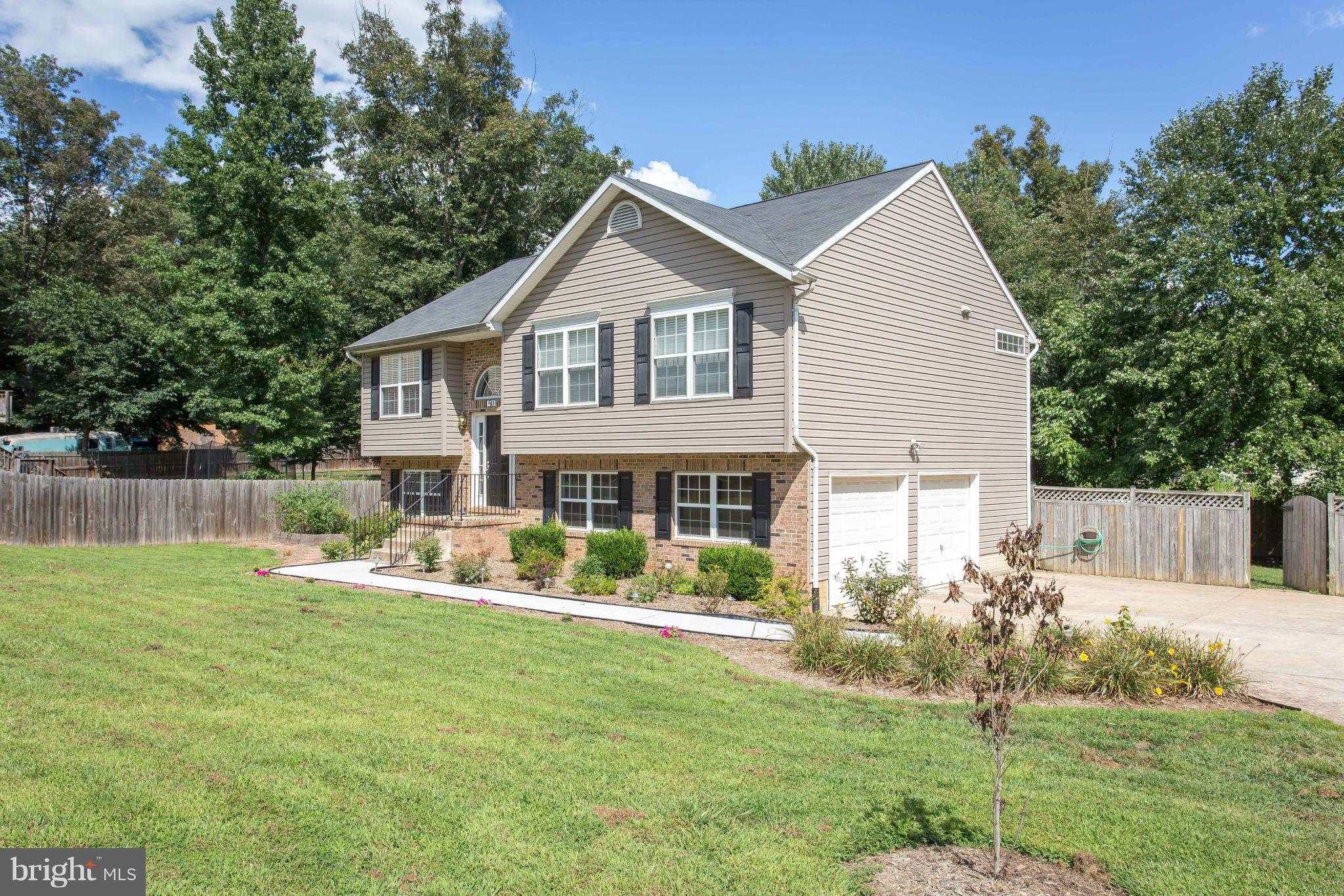 LAKE ARROWHEAD - Residential