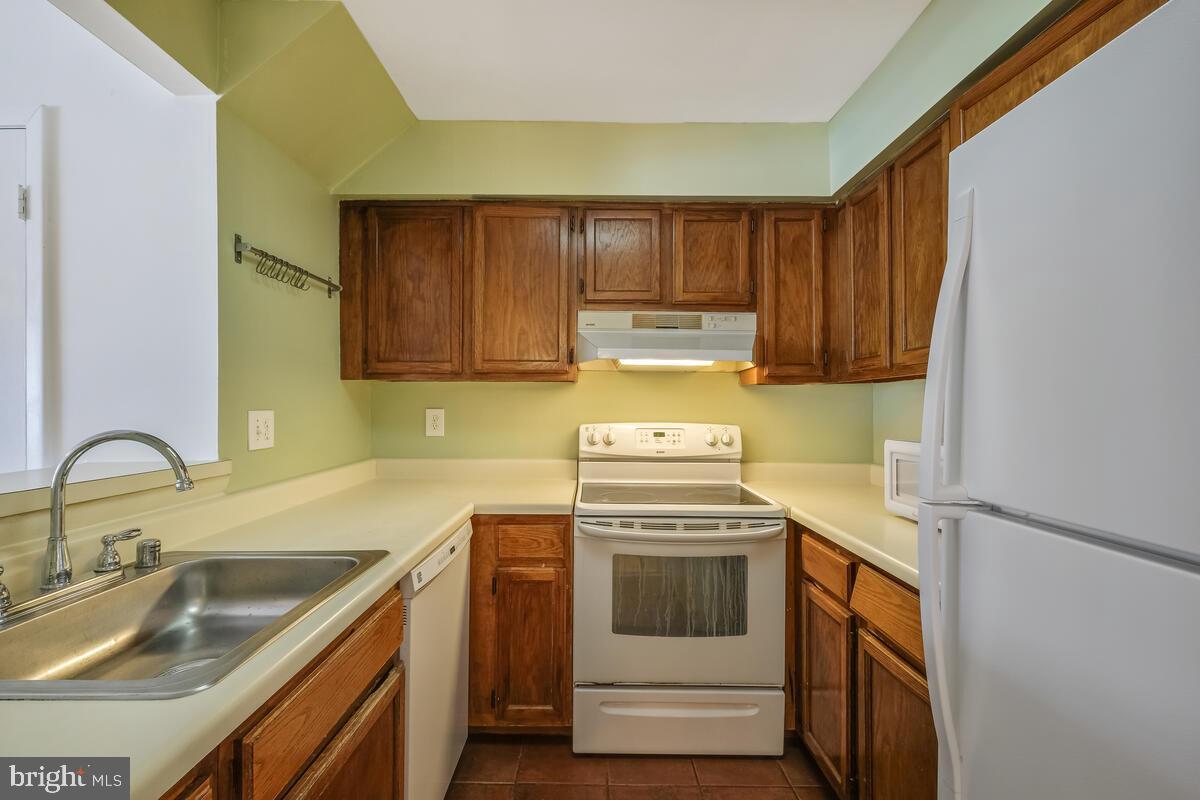 GREENFIELDS - Residential