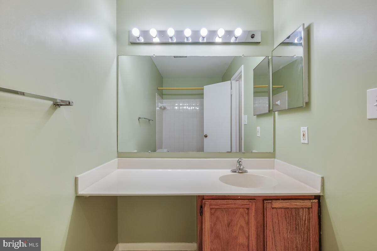 GREENFIELDS - Residential