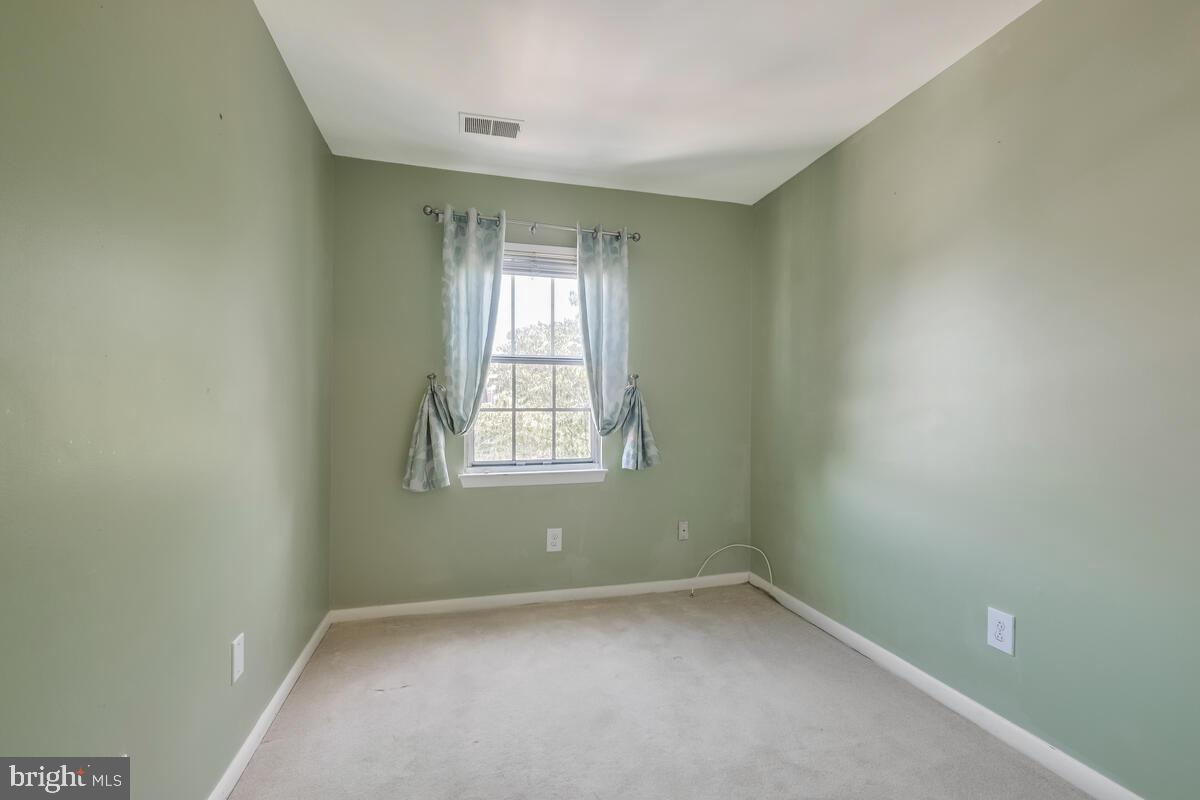 GREENFIELDS - Residential