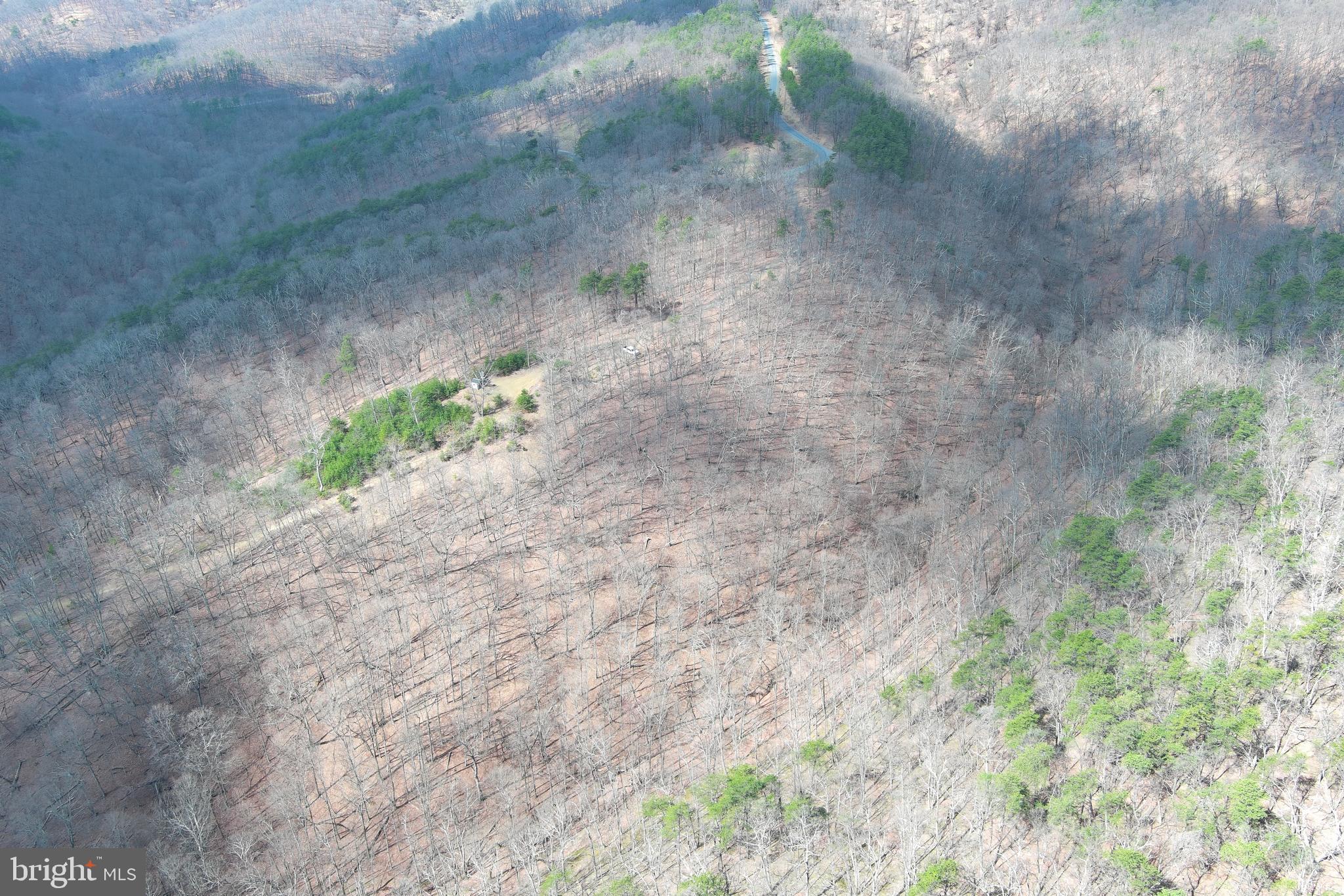 BLUFFS ON THE POTOMAC - Land
