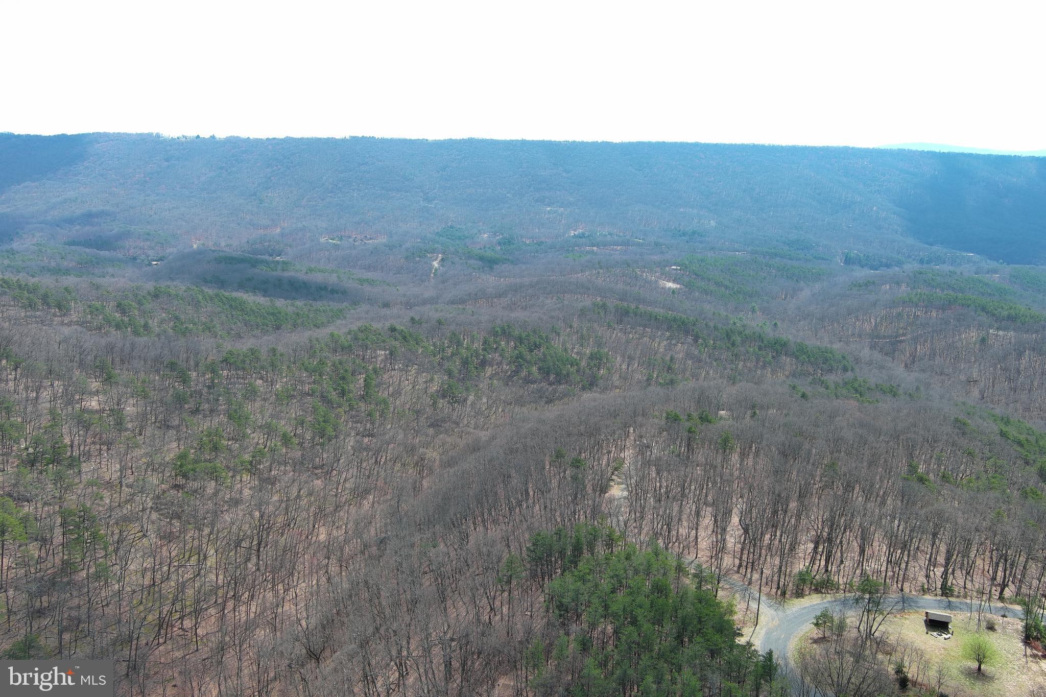BLUFFS ON THE POTOMAC - Land