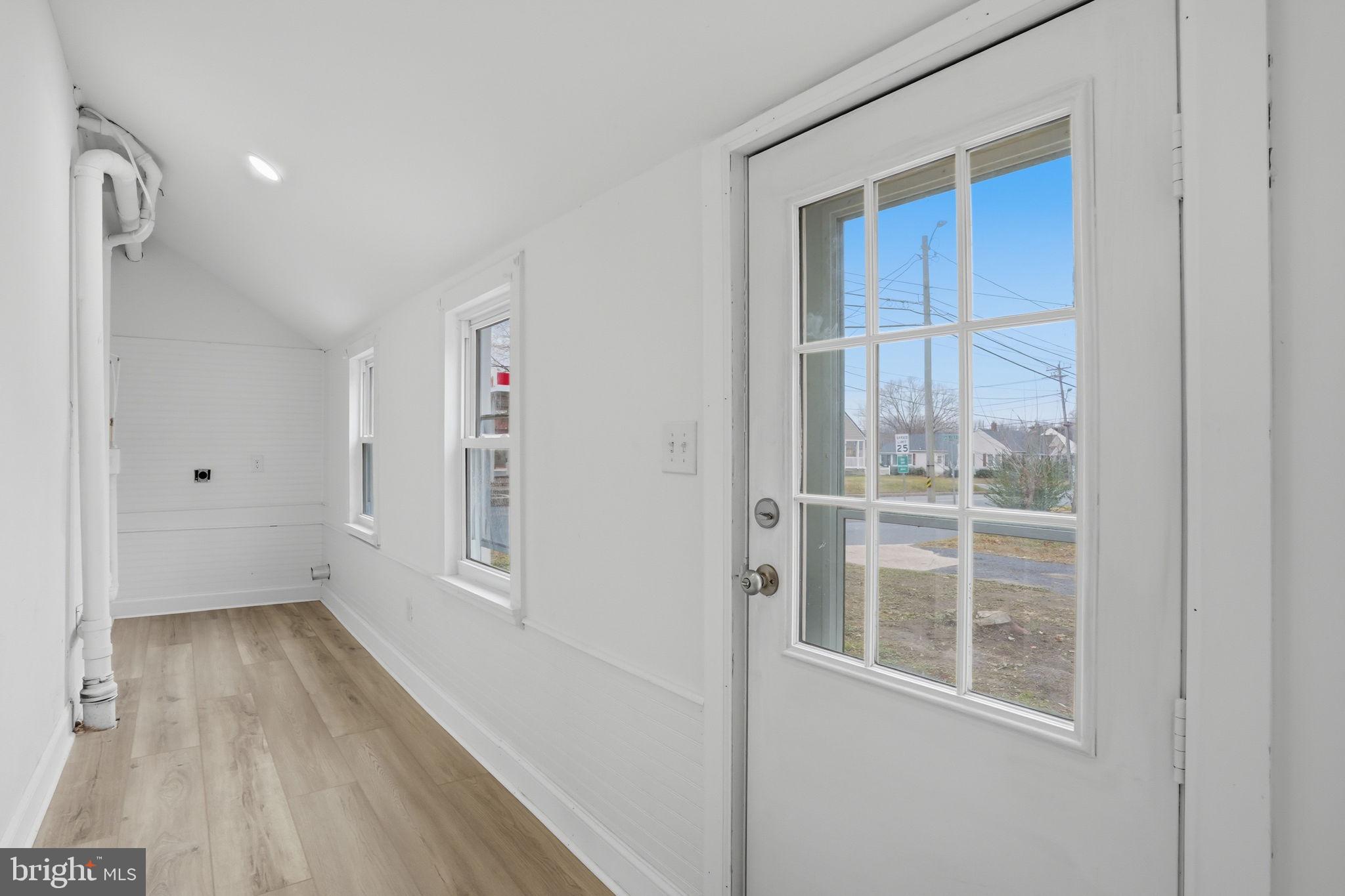 MILFORD - Residential