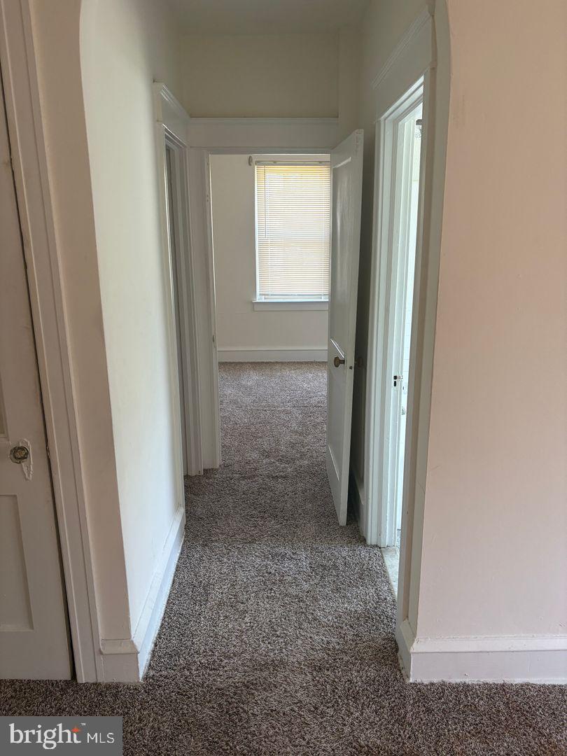 260 N WYCOMBE AVE 204