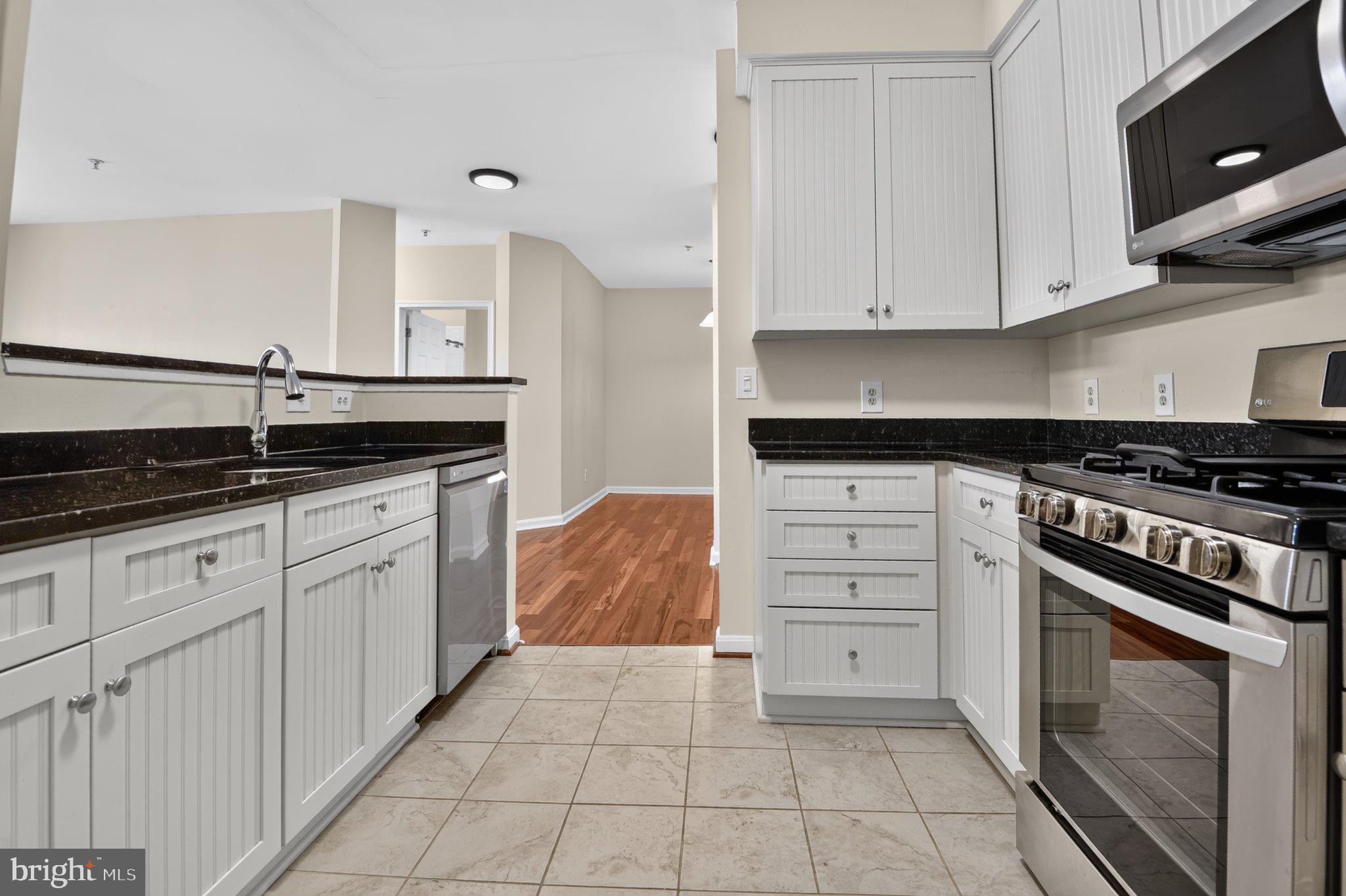 801 S GREENBRIER STREET 210