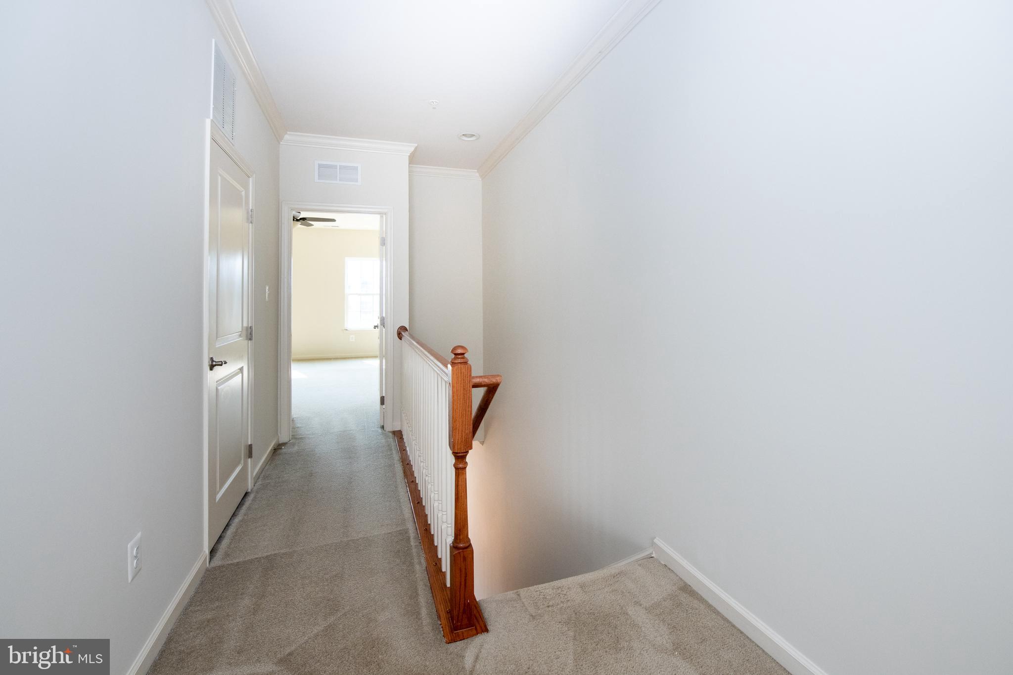 MARKET SQUARE - Residential Lease