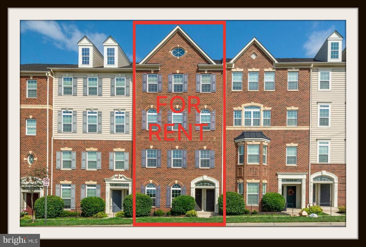 MARKET SQUARE - Residential Lease