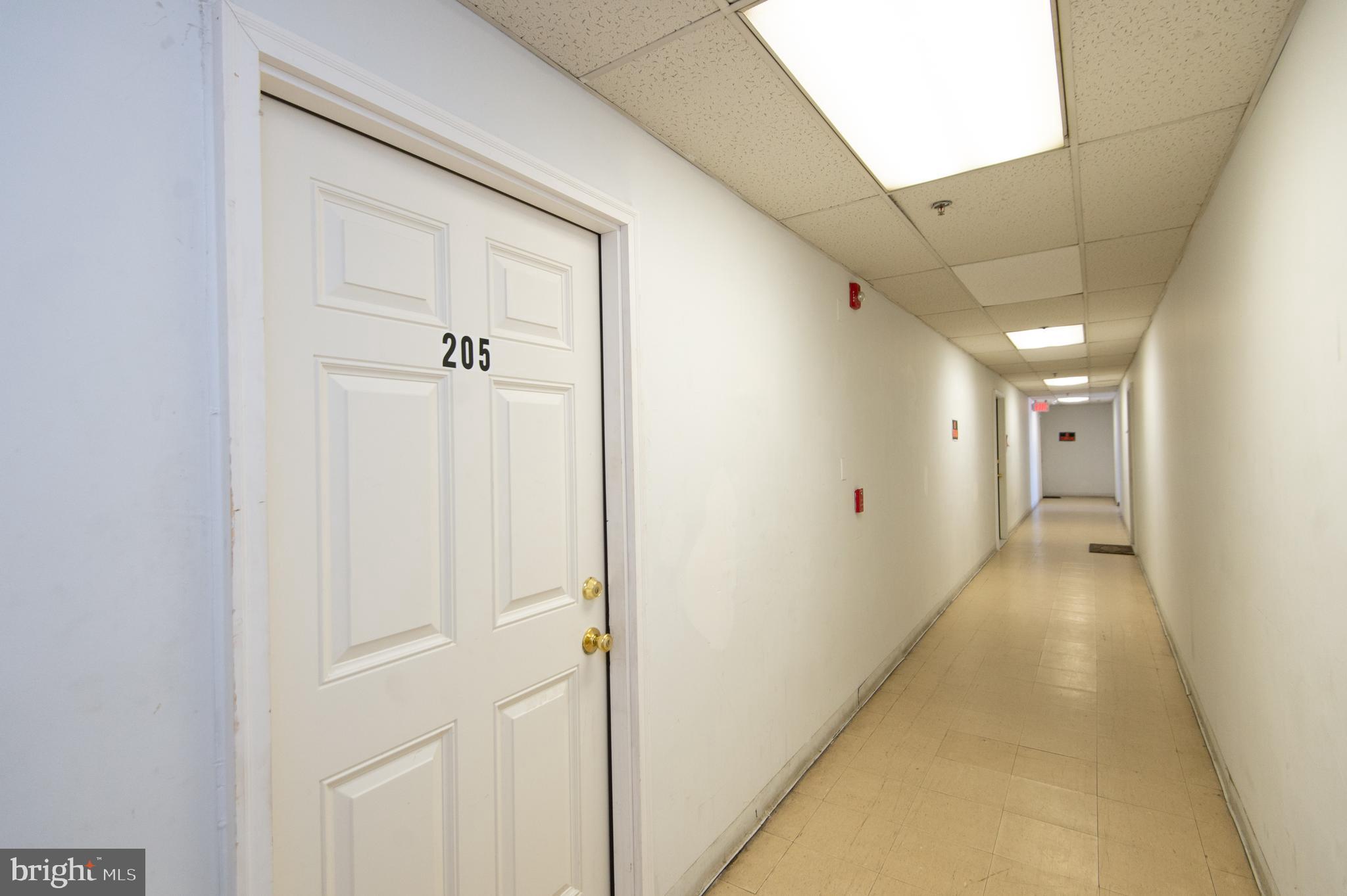 RACE STREET - Commercial Sale