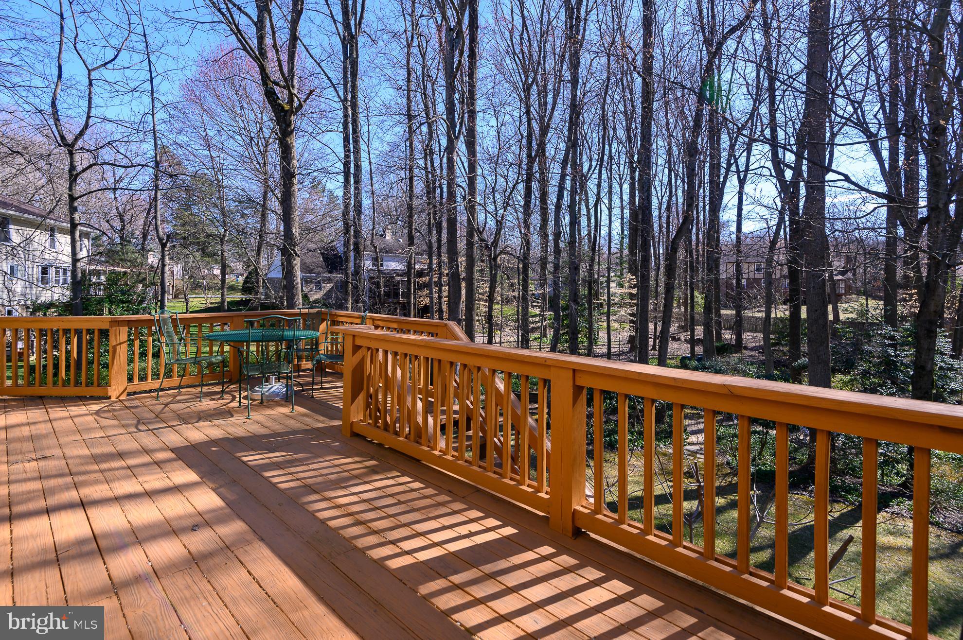 LANGLEY OAKS - Residential