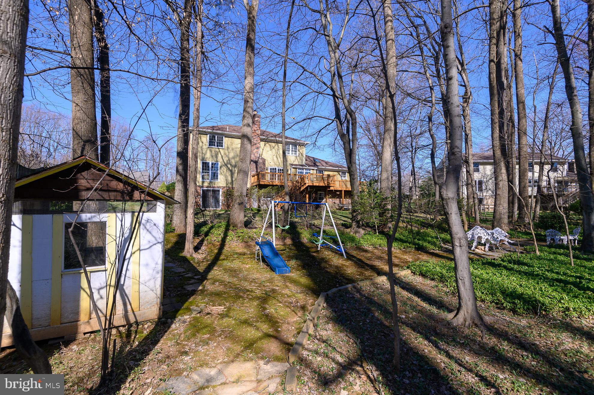 LANGLEY OAKS - Residential