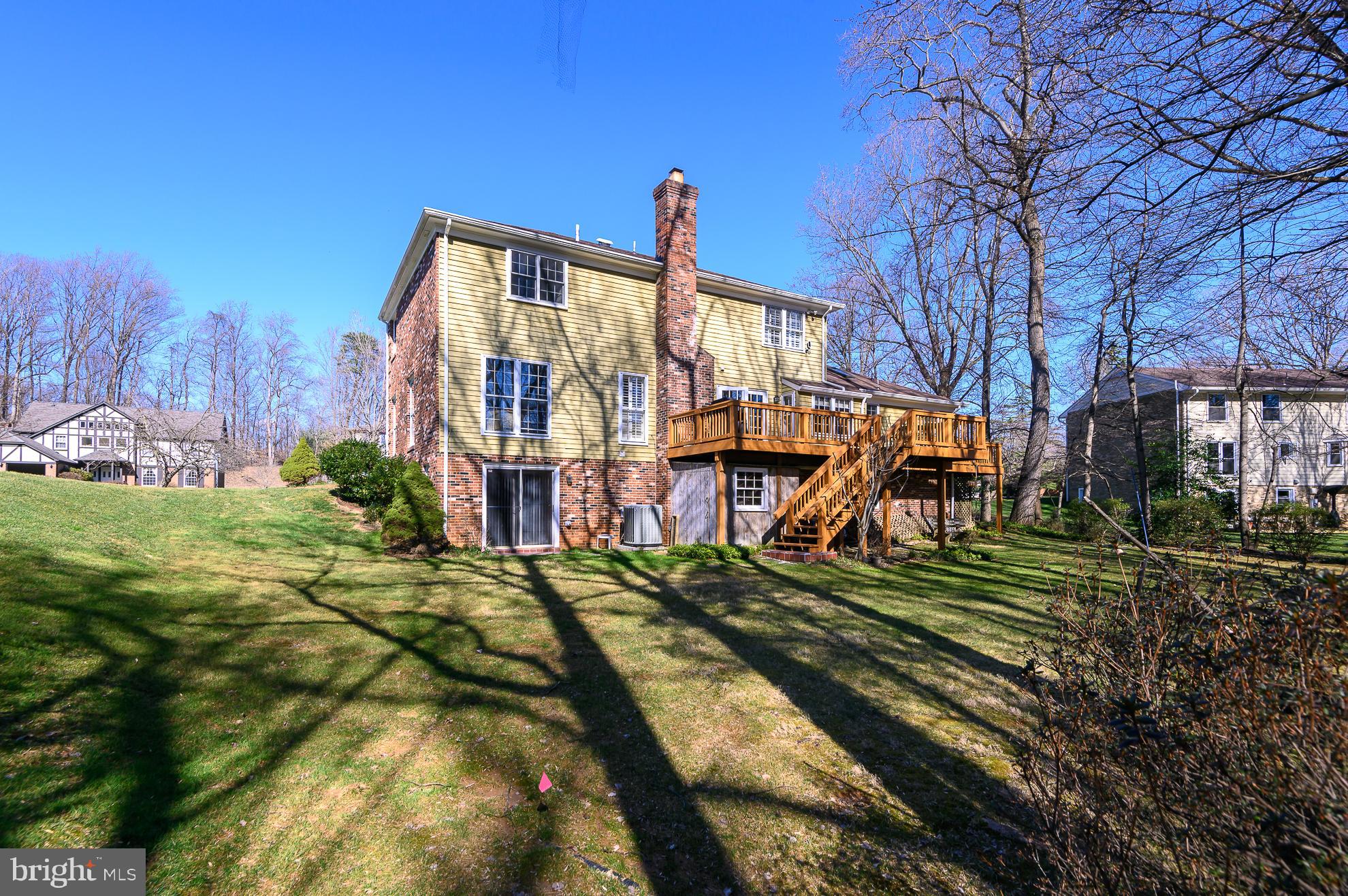 LANGLEY OAKS - Residential