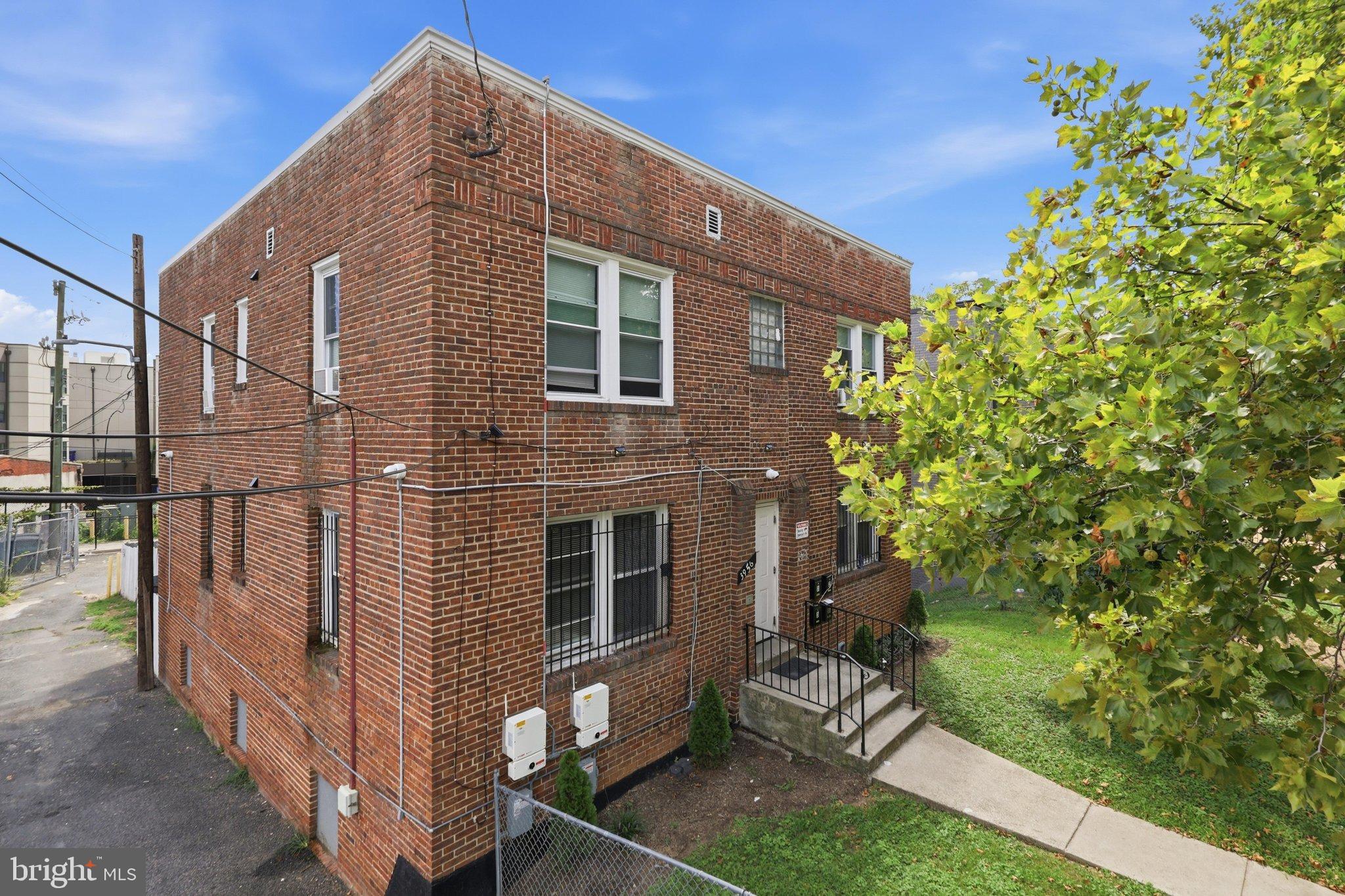 3956 SW MARTIN LUTHER KING JR AVENUE SW