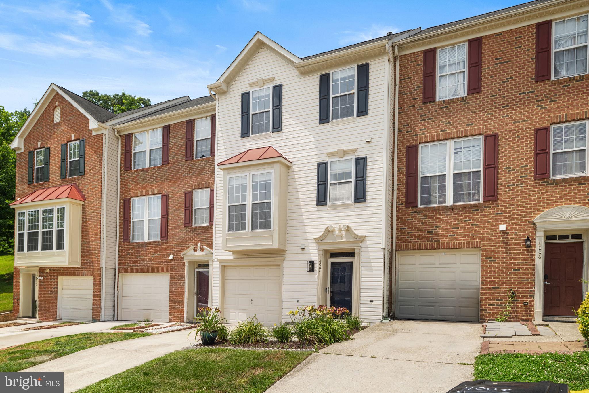 4004 MEADOW TRAIL LANE