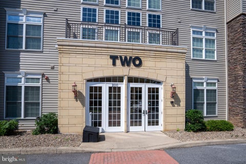 Condo For Sale - 200 Jefferson Avenue #216<br/> STATE COLLEGE, PA 16801