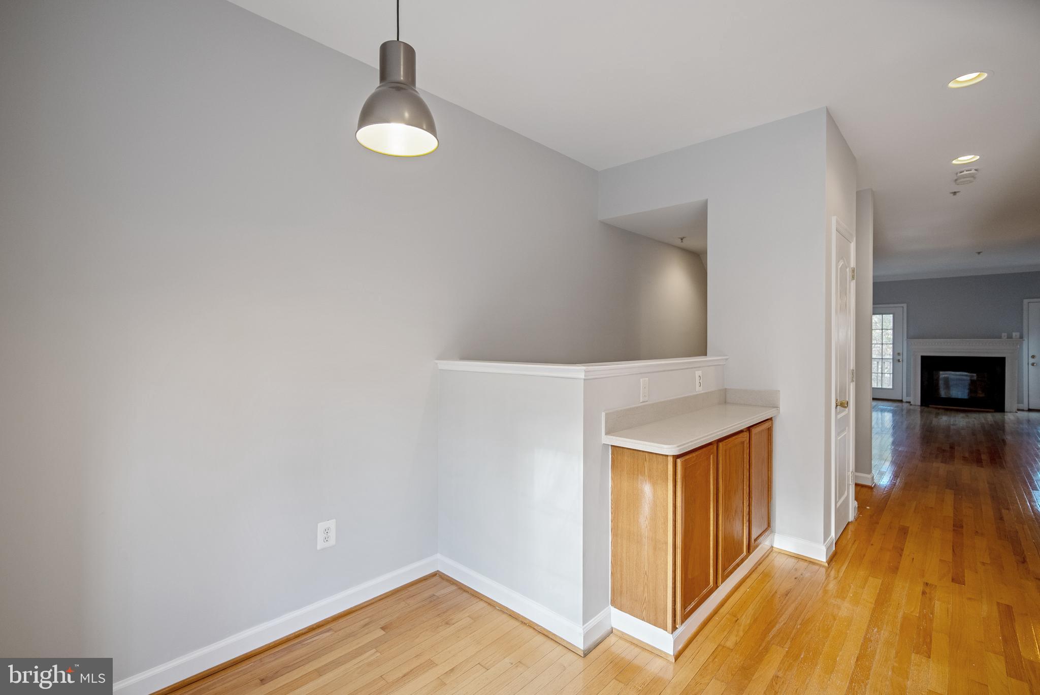 RUSSETT - Residential