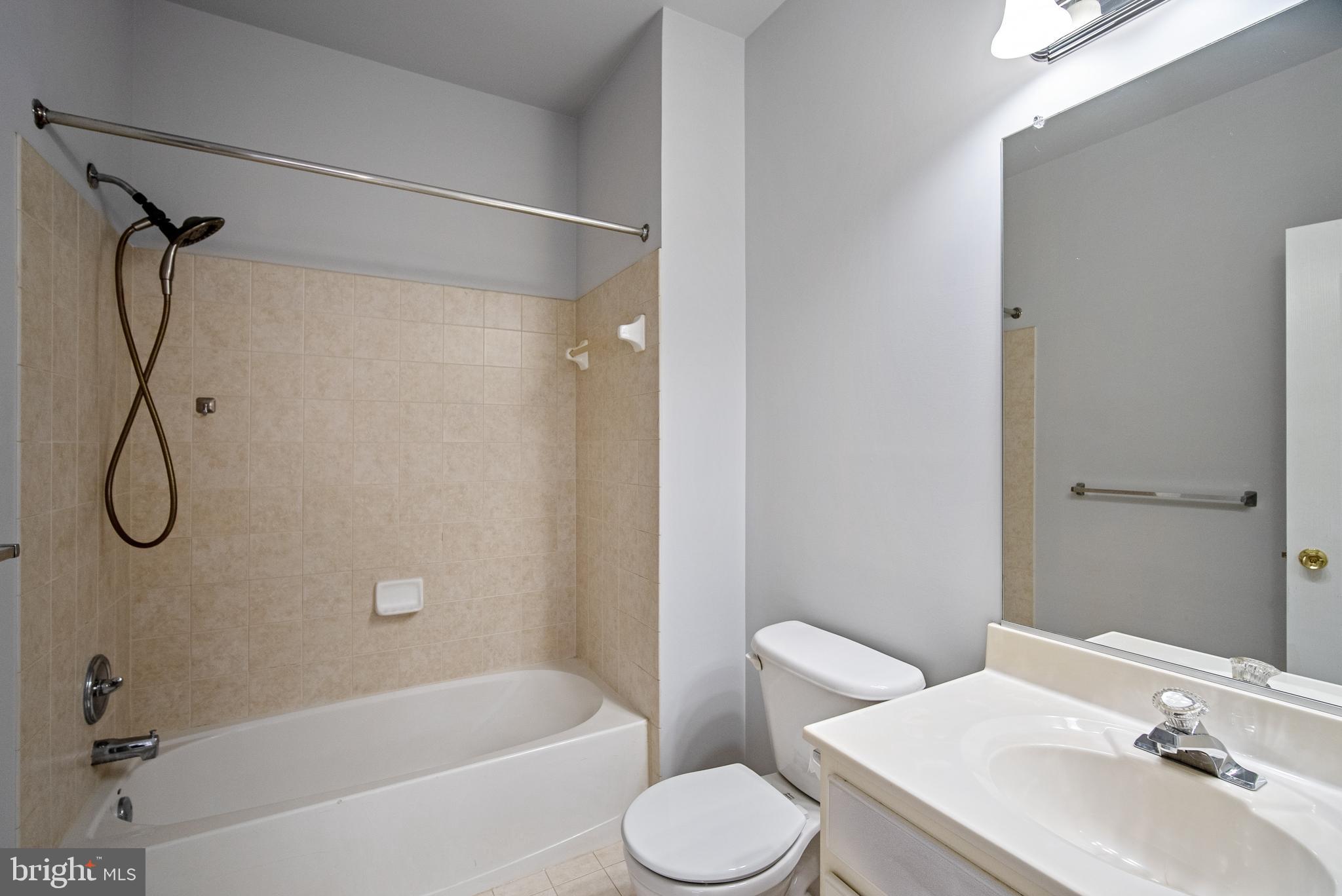 RUSSETT - Residential