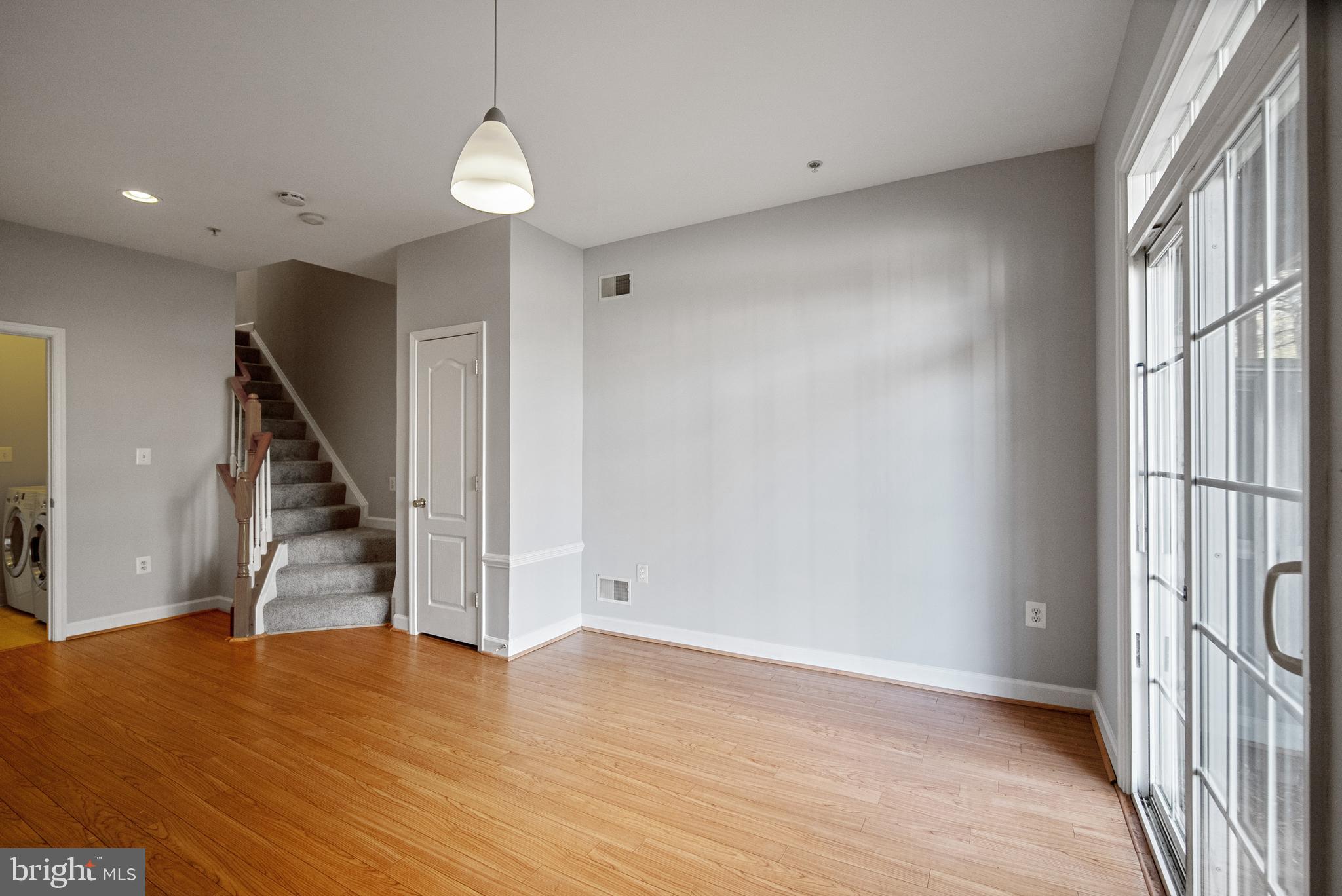 RUSSETT - Residential