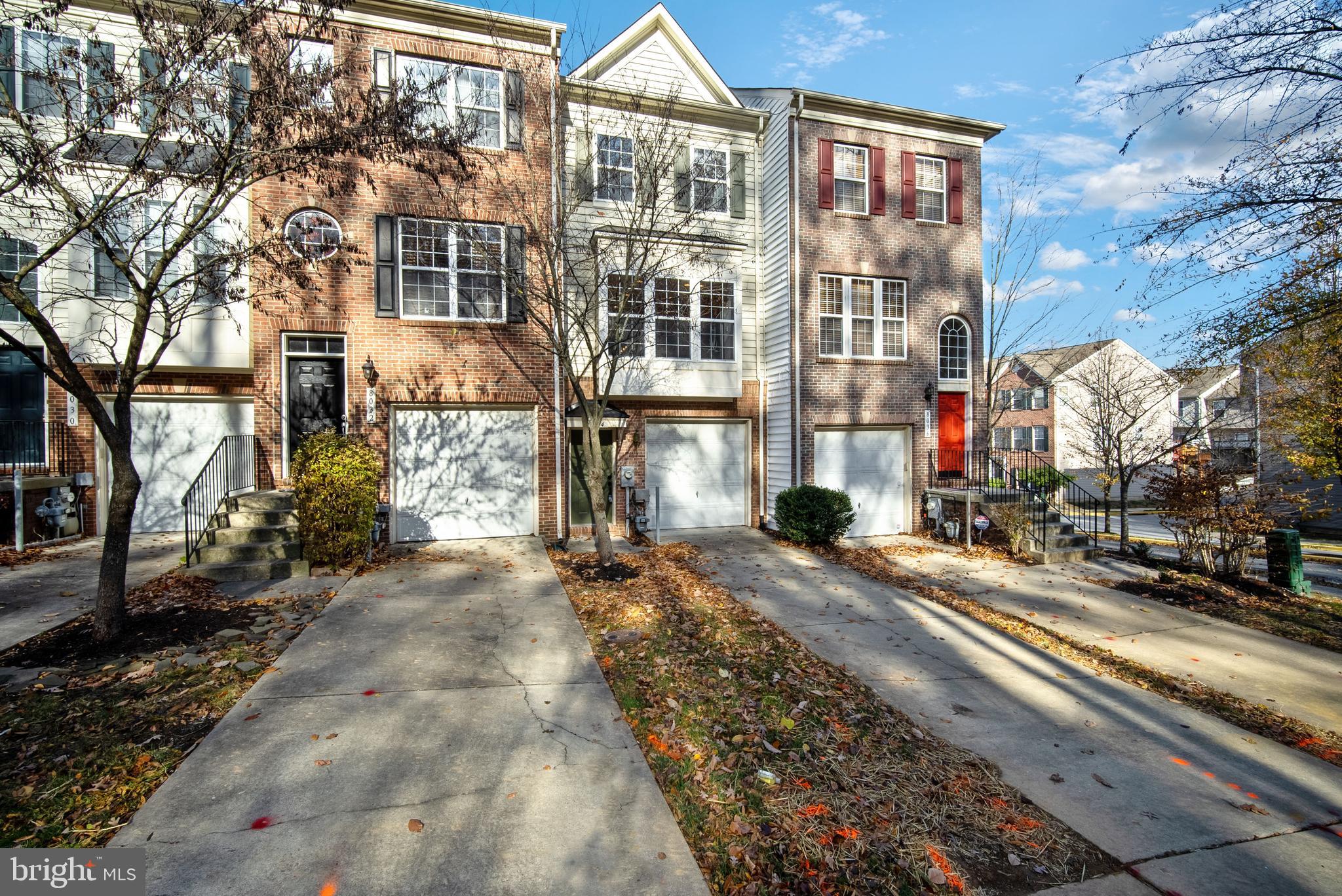 RUSSETT - Residential