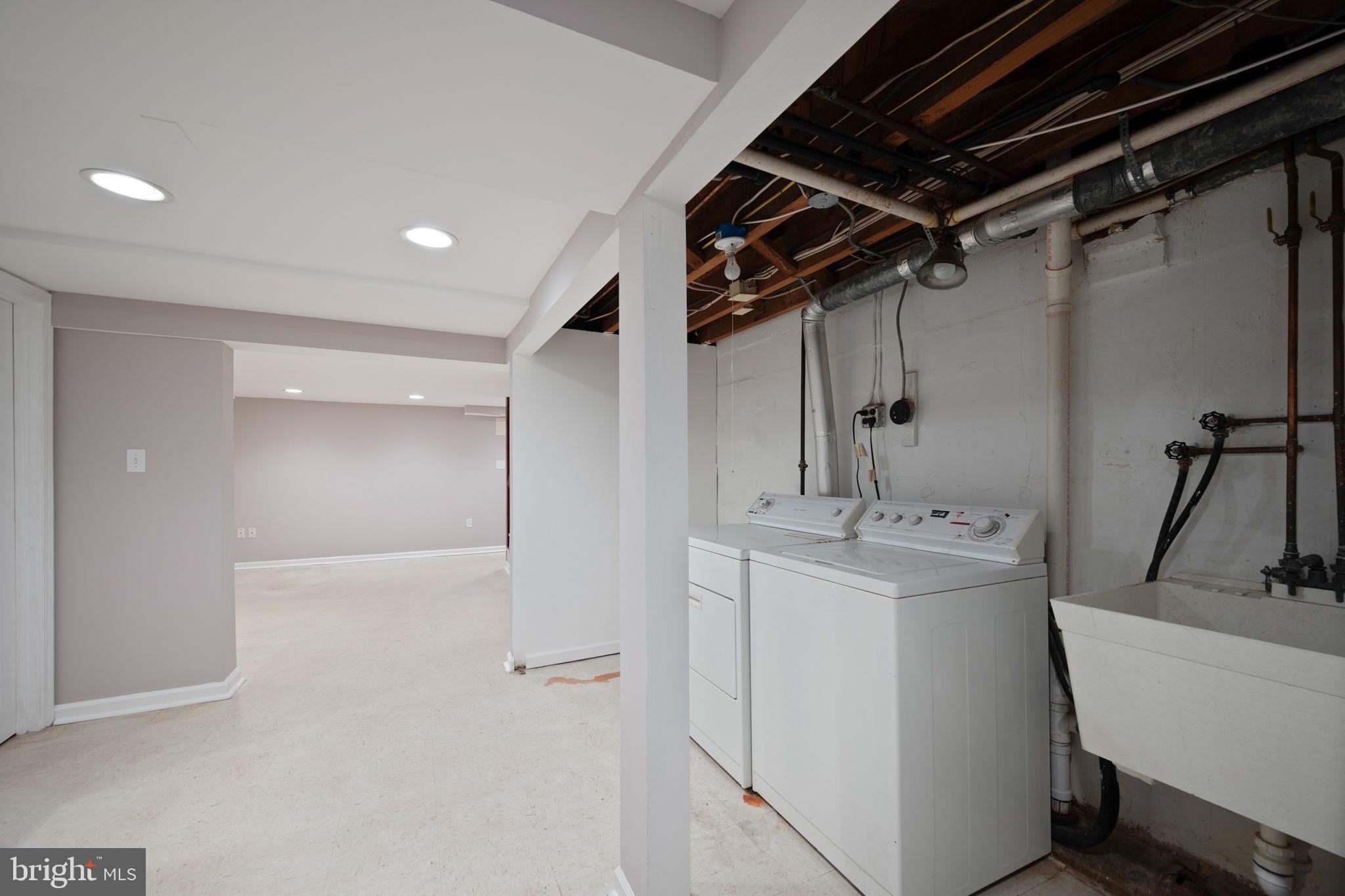 RODGERS FORGE - Residential