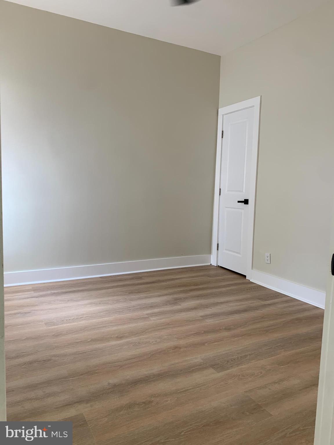 SHARSWOOD - Residential