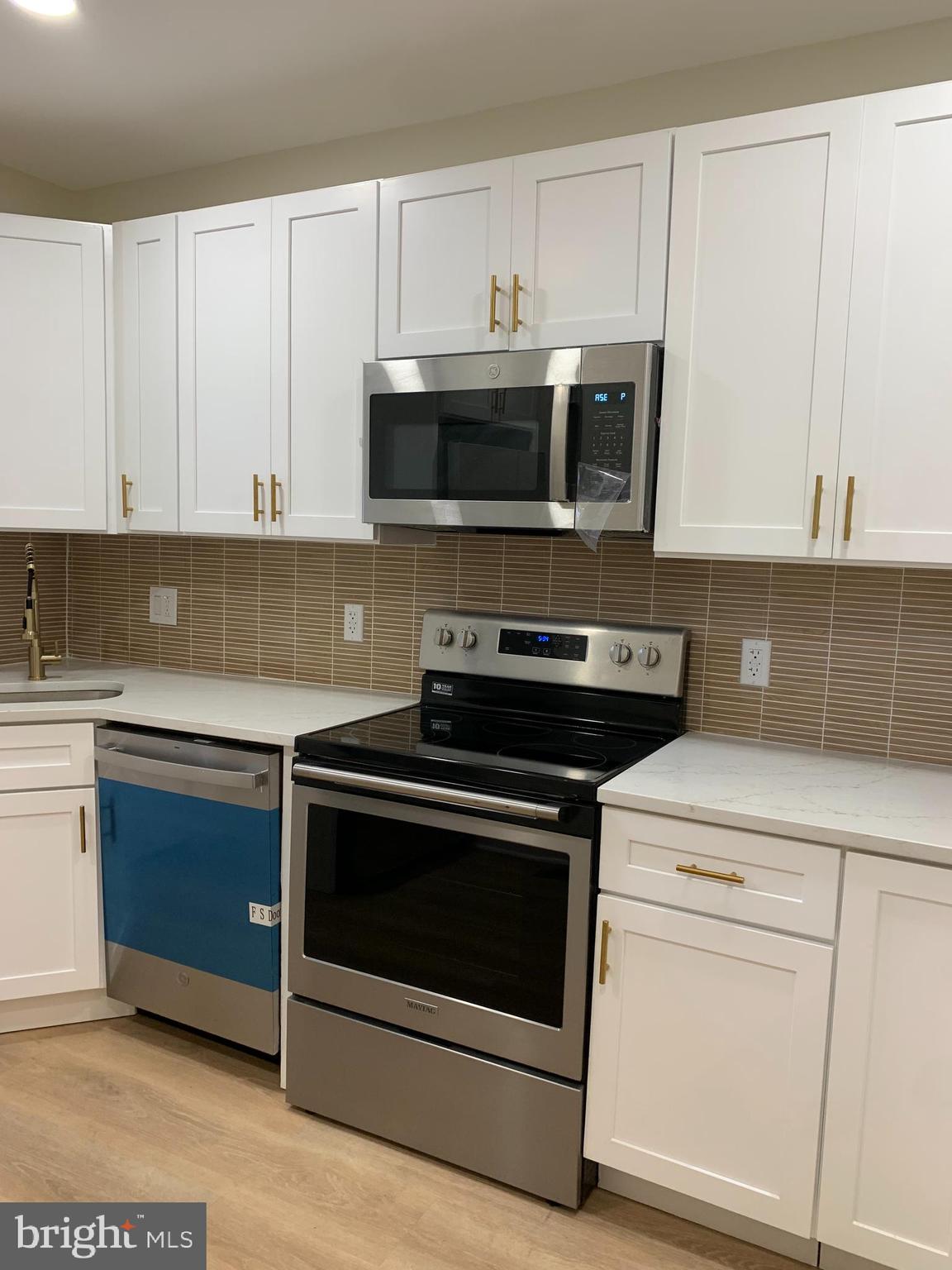 SHARSWOOD - Residential