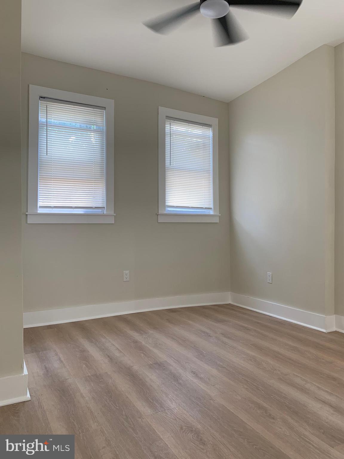 SHARSWOOD - Residential