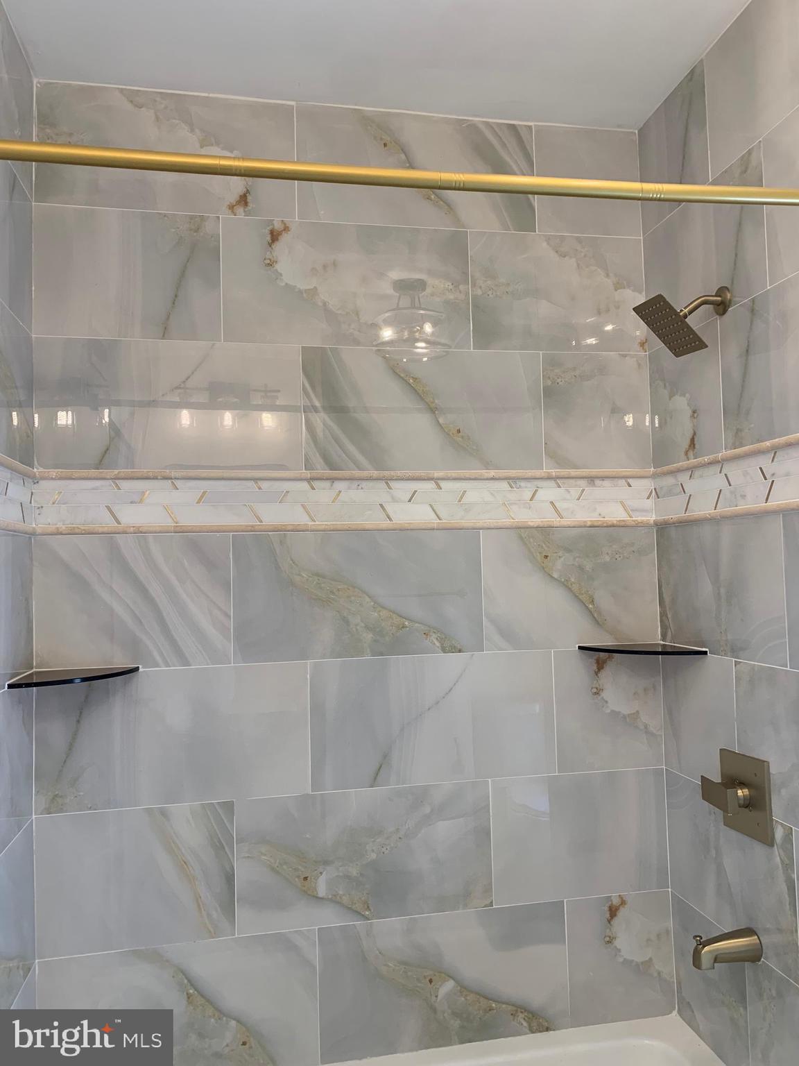 SHARSWOOD - Residential