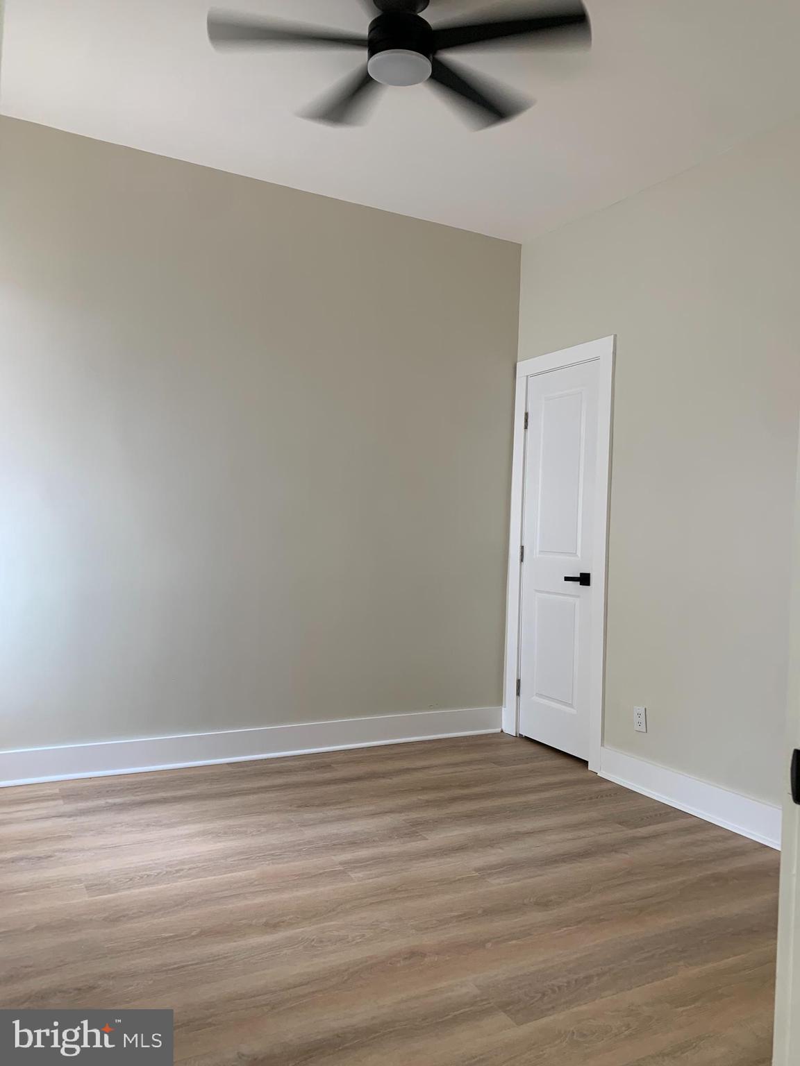 SHARSWOOD - Residential