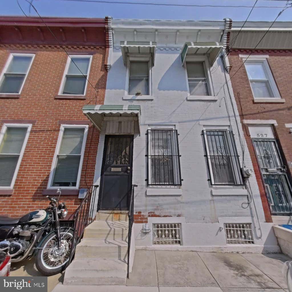 Photo of 529 Tree Street, PHILADELPHIA, PA 19148 (MLS # PAPH2659204)