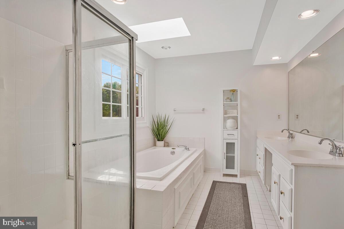 COLLINGTON STATION - Residential