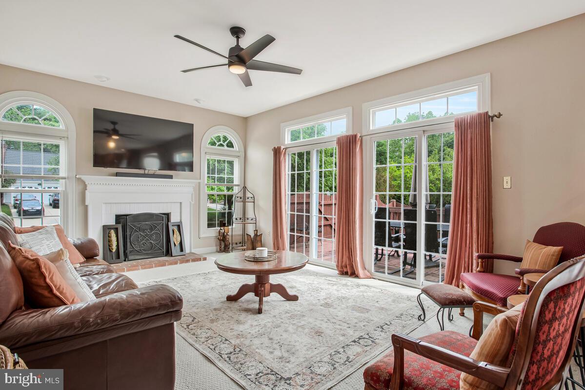 COLLINGTON STATION - Residential