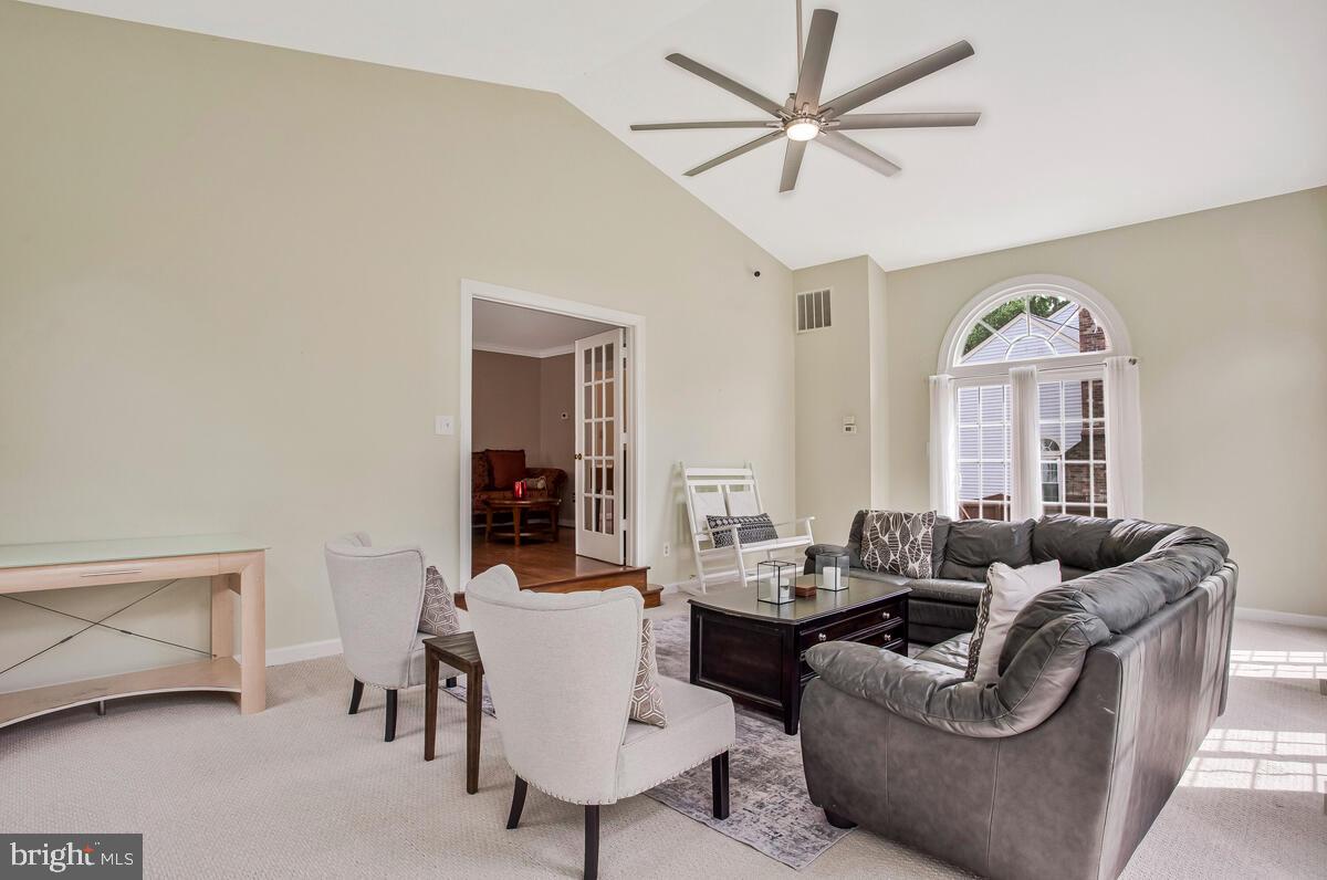 COLLINGTON STATION - Residential