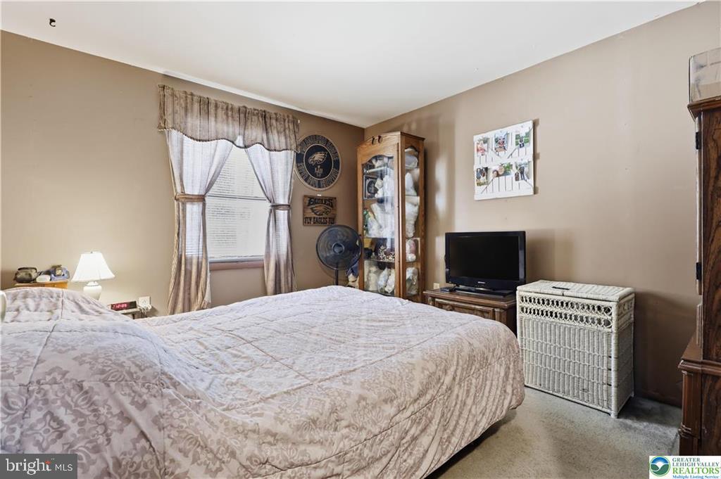 MT POCAHONTAS - Residential