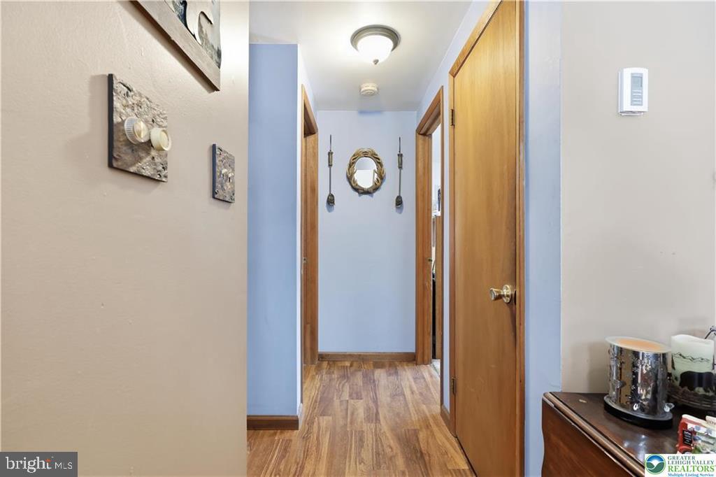 MT POCAHONTAS - Residential