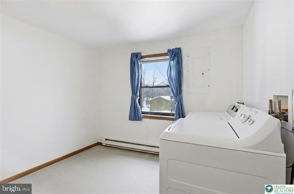 MT POCAHONTAS - Residential