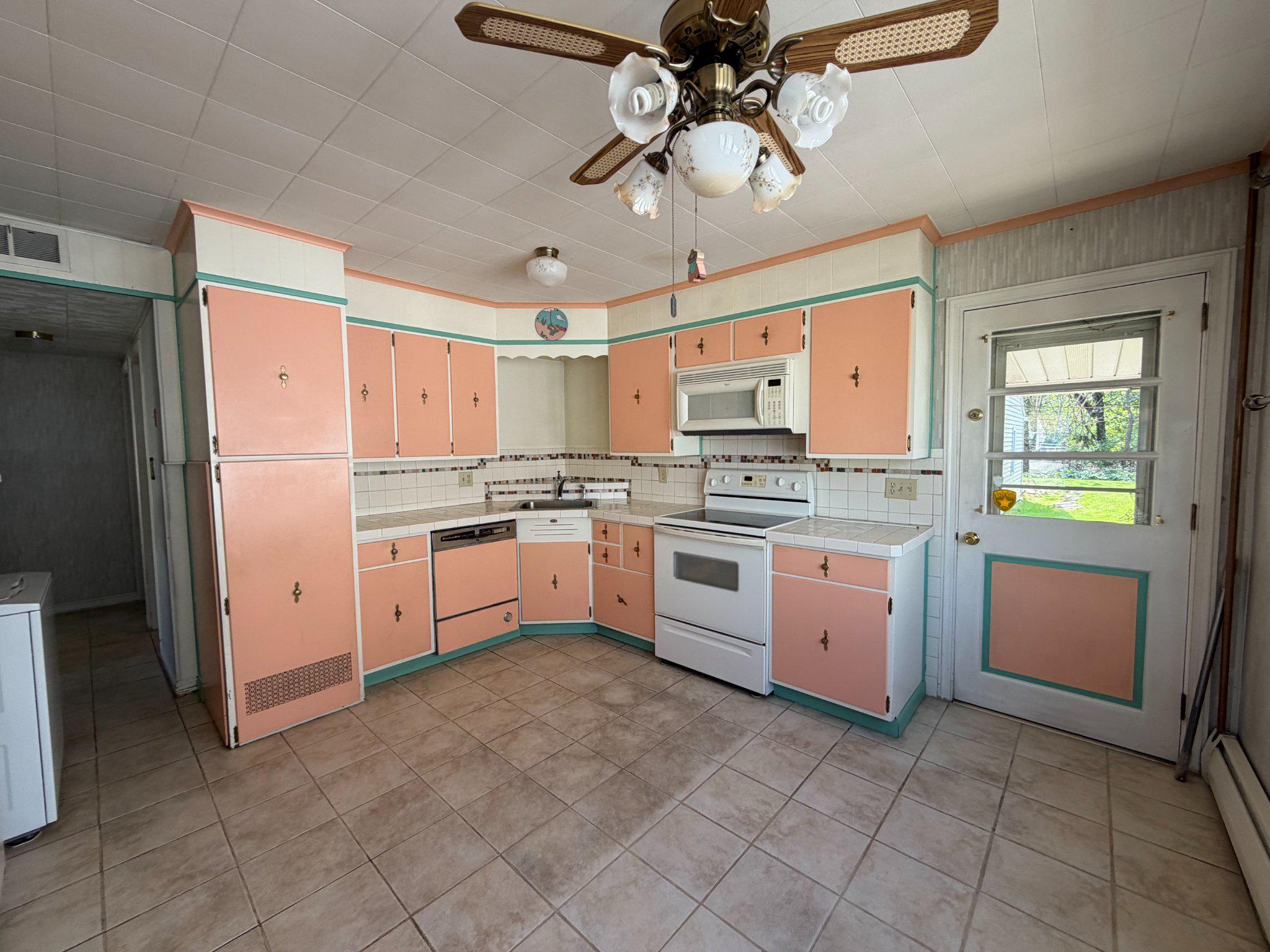 CHEROKEE RANCH - Residential