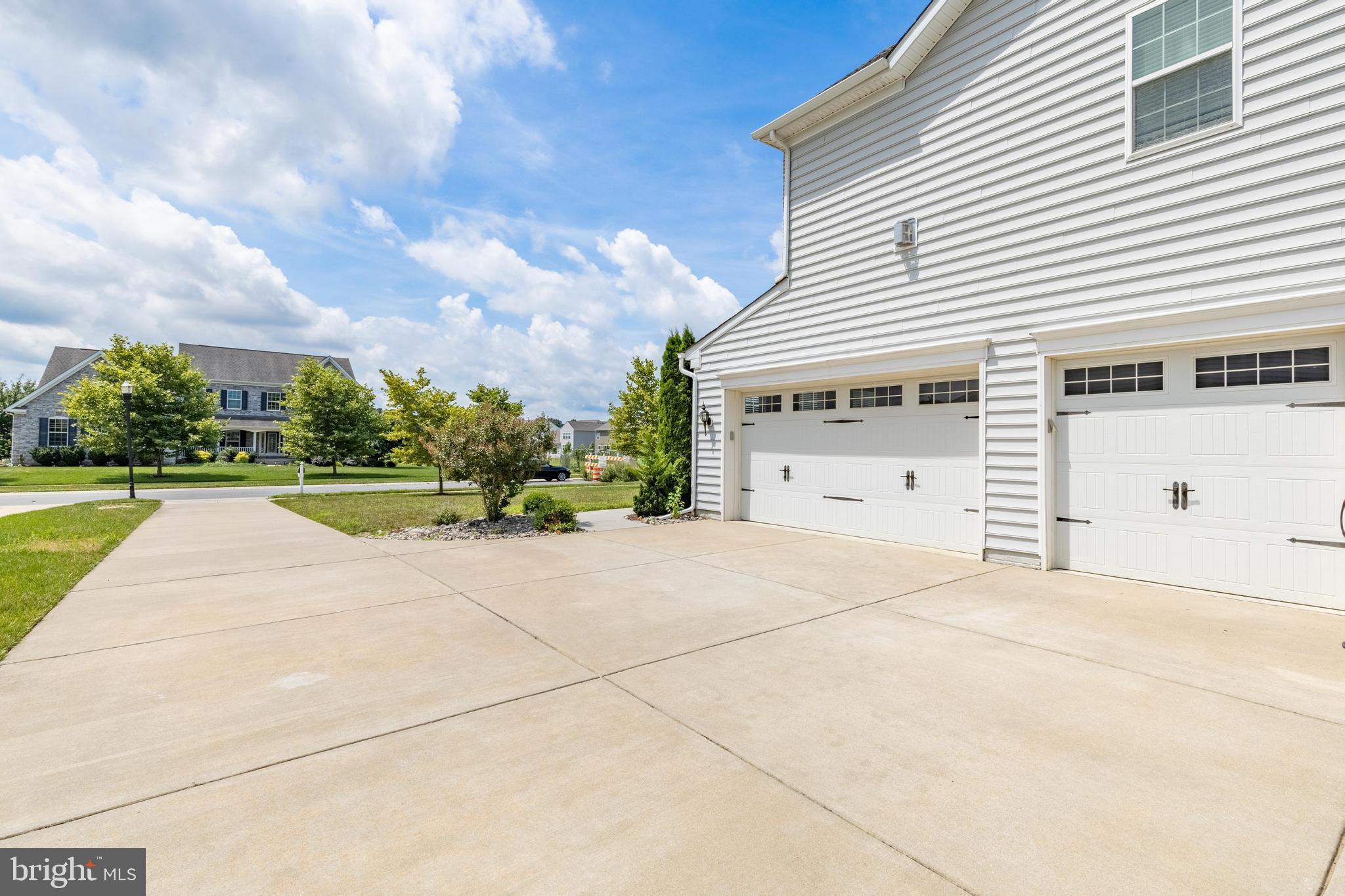 428 ROSENBERGER DRIVE