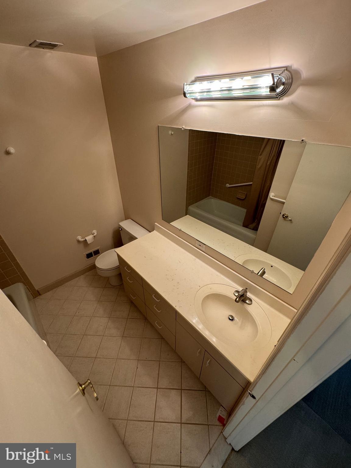 PROVIDENCE - Residential