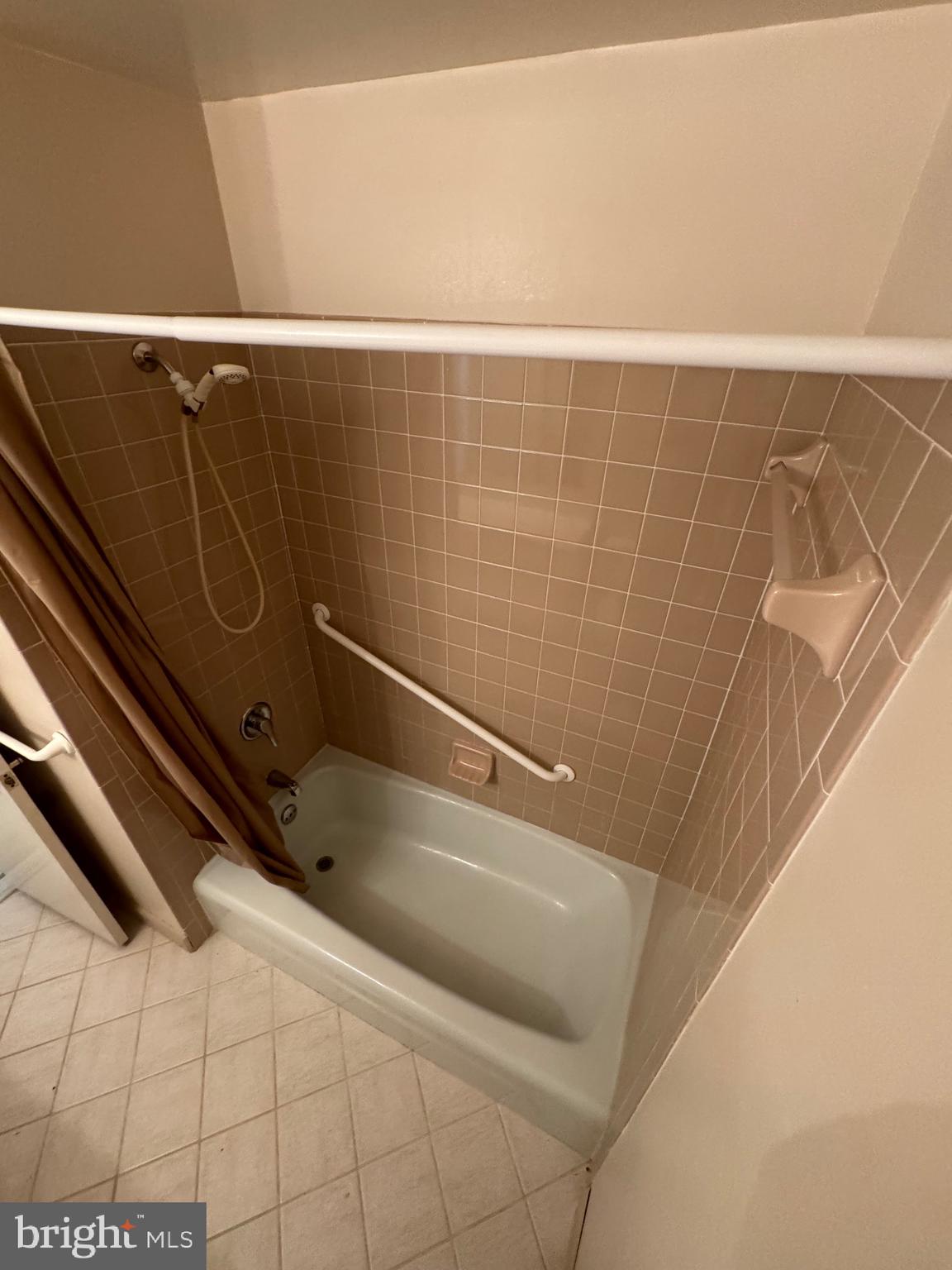 PROVIDENCE - Residential