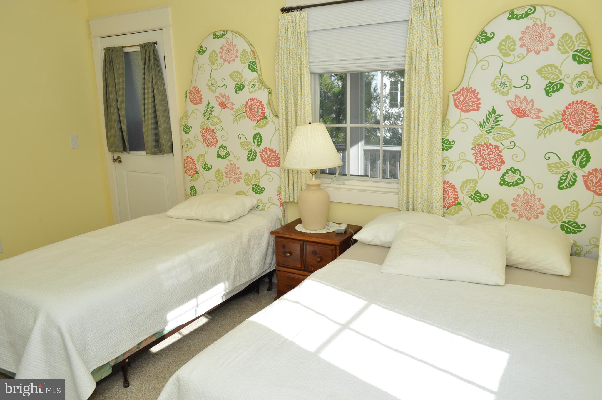 INDIAN BEACH - Residential