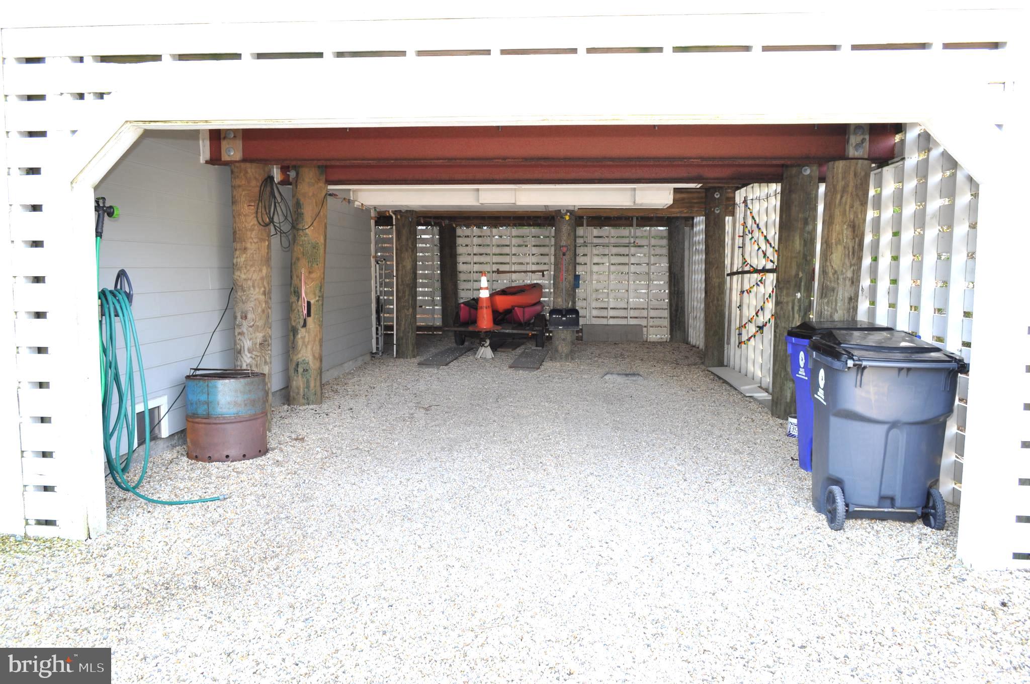 INDIAN BEACH - Residential