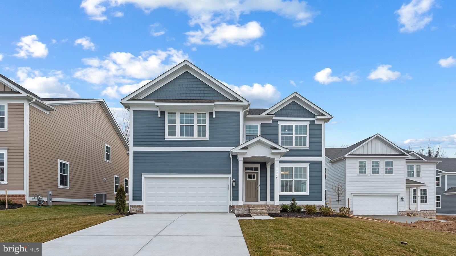 CREEKSIDE ESTATES - Residential