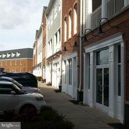 OLD DOMINION SQUARE CONDOMINIUMS - Commercial Lease