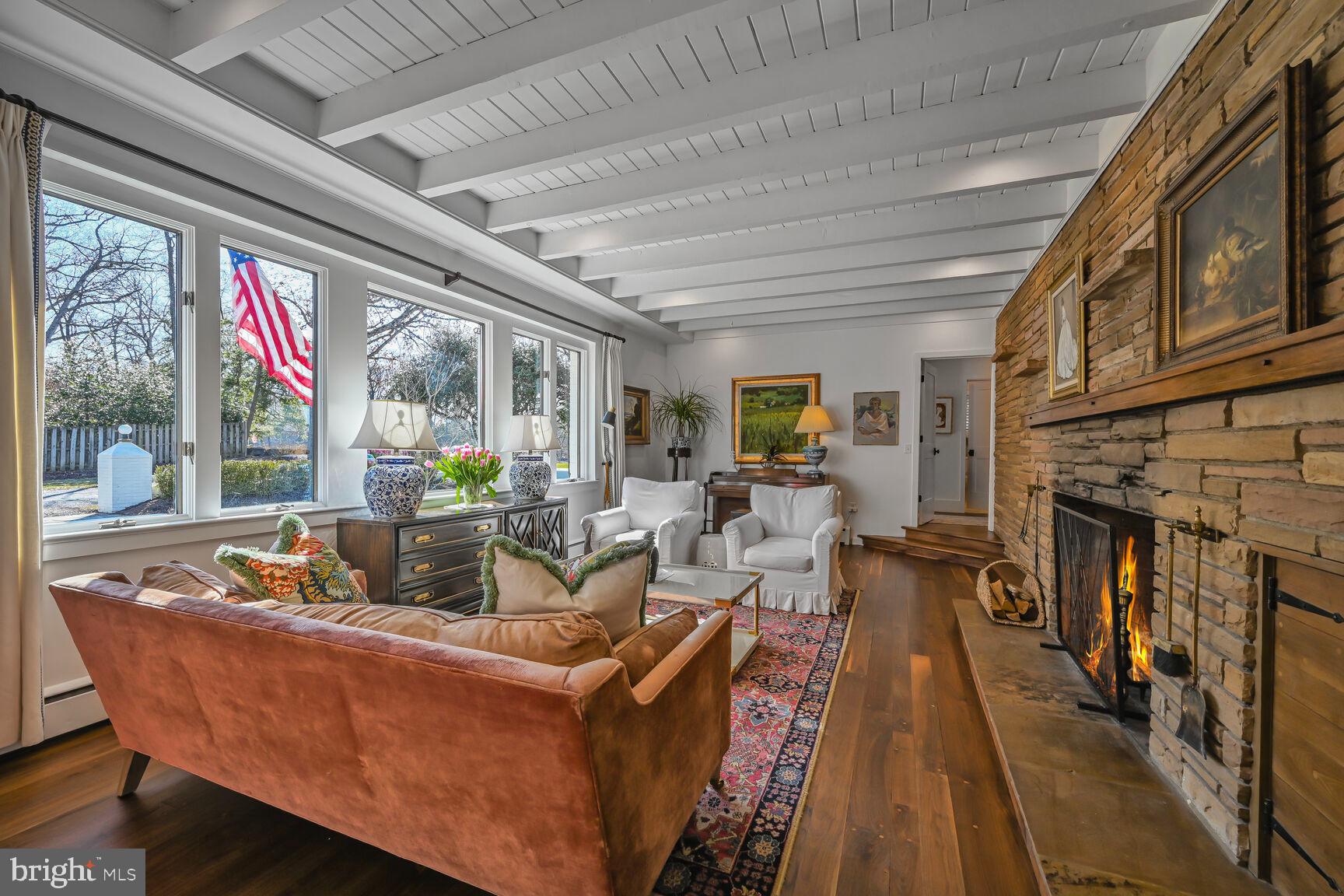 WOODHAVEN - Residential